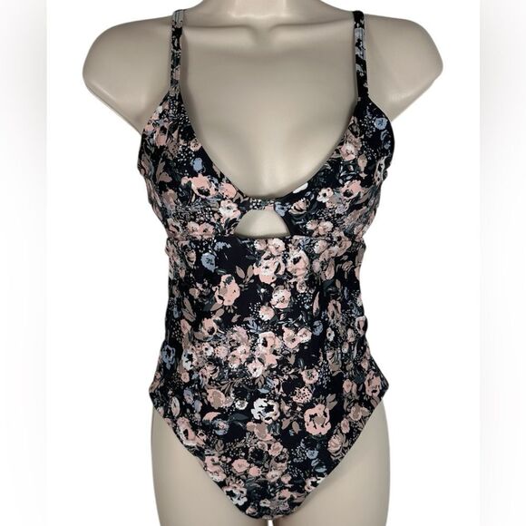 Tavik Swimwear Black Floral Adrian Moderate Coverage One Piece Swimsuit - Picture 5 of 12